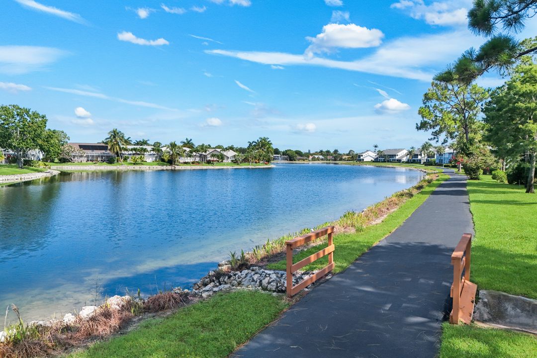 810 New Waterford Dr #203, Naples, FL 34104