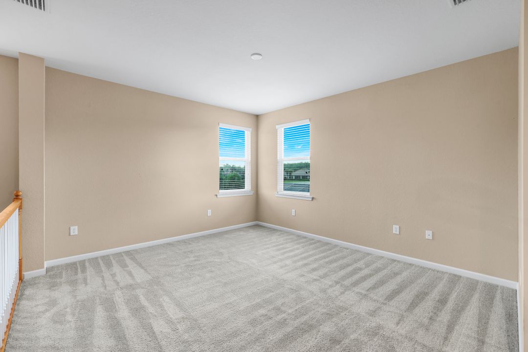 9704 Cobalt Cove Cir, Naples, FL 34120