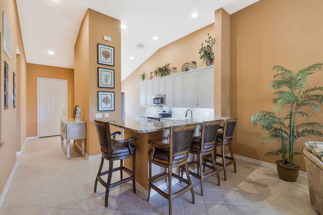 14537 Abaco Lakes Dr #202, Fort Myers, FL 33908