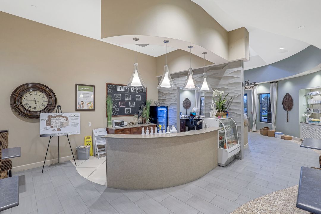 9010 Arrezo Ct, Naples, FL 34119
