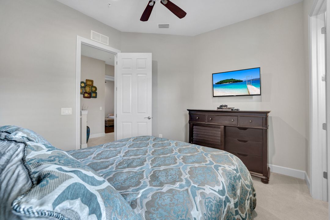 8839 Nautical Landing Cir #202, Naples, FL 34120