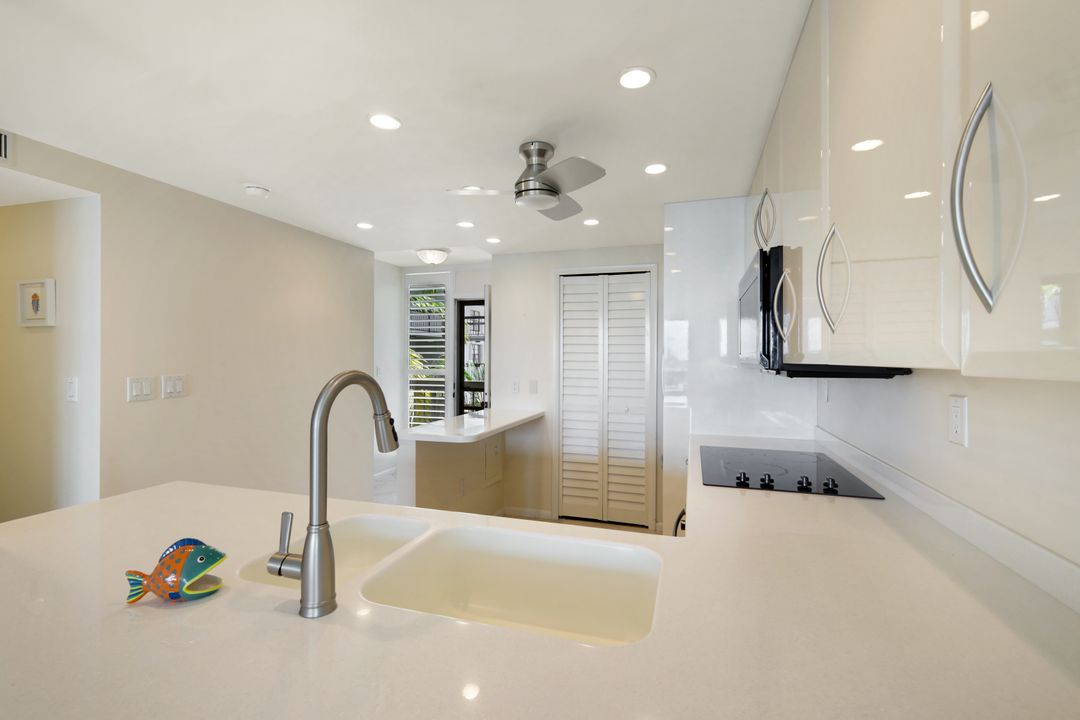 601 Seaview Ct #C506, Marco Island, FL 34145