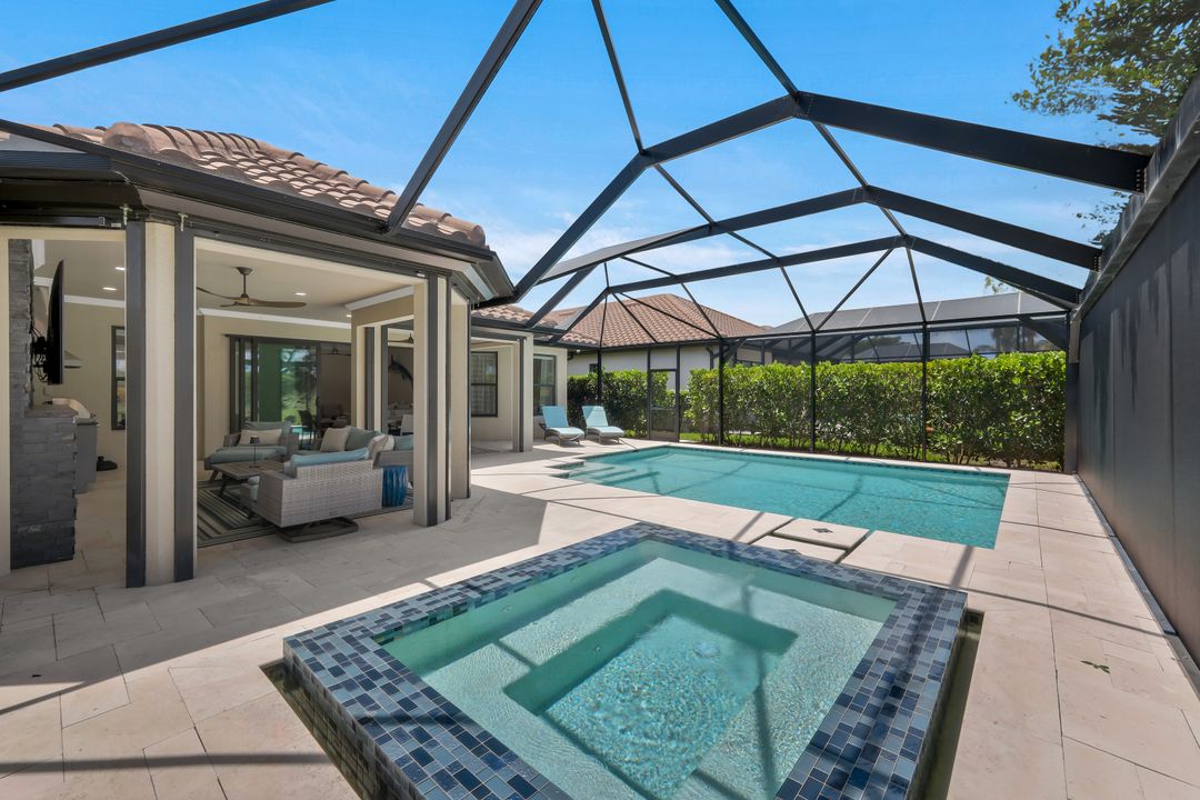 11720 Canal Grande Dr, Fort Myers, FL 33913