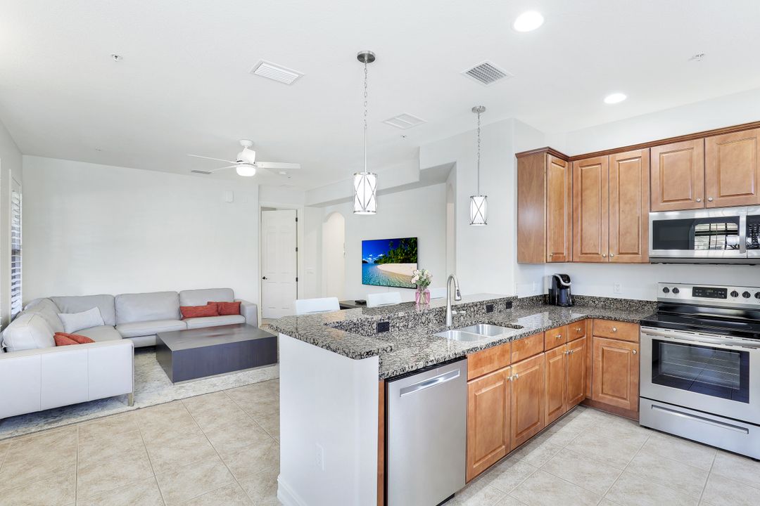 8320 Esperanza Street #1606, Fort Myers, FL 33912