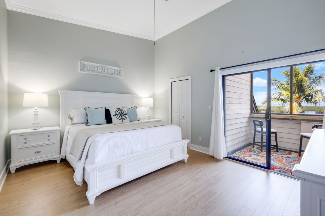 894 Buttonwood Dr #219, Fort Myers Beach, FL 33931