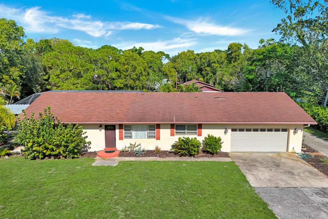 23 Center St, Naples, FL 34108