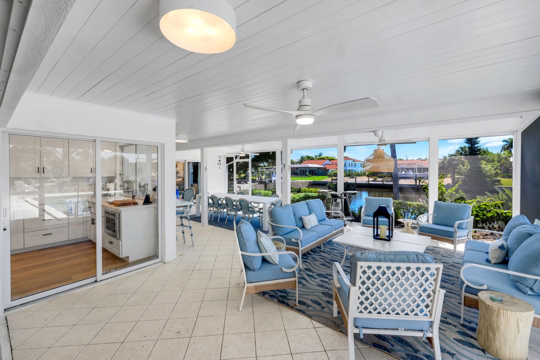 915 Pecten Ct, Sanibel, FL 33957