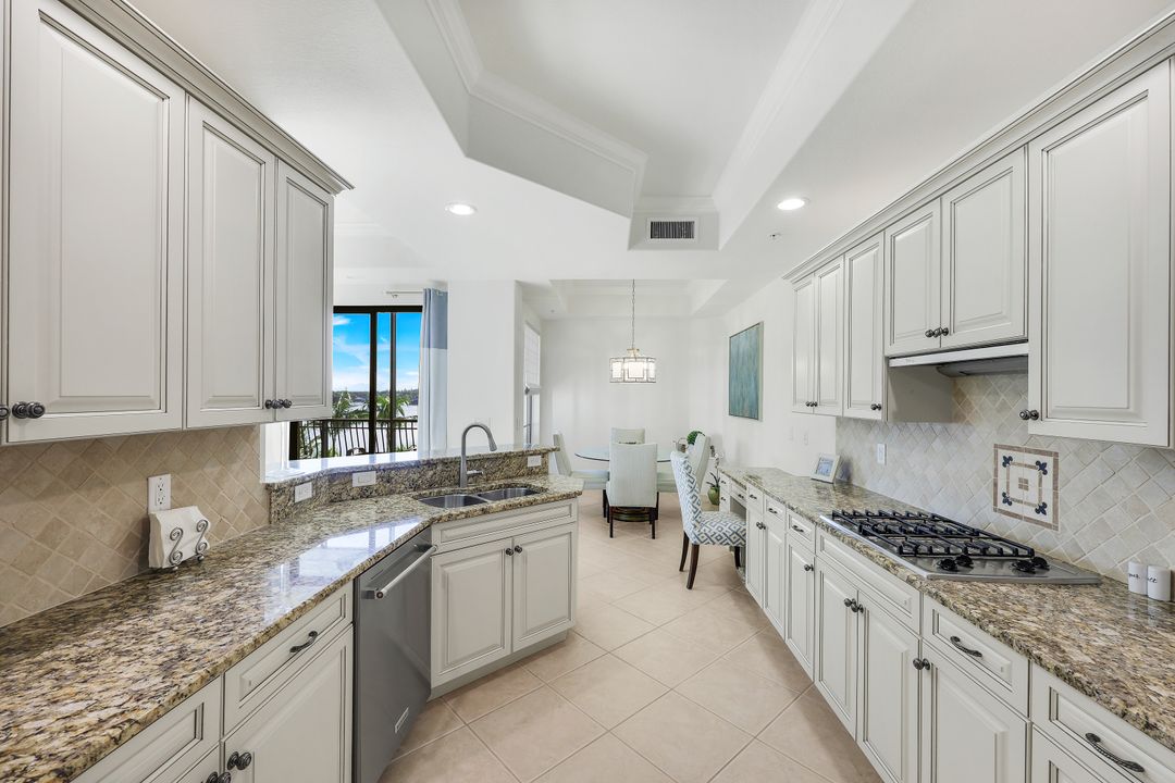 10731 Mirasol Dr #505, Miromar Lakes, FL 33913