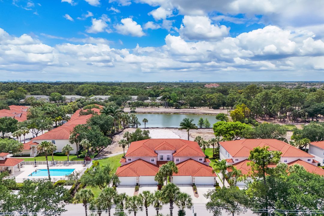 3365 Grand Cypress Dr #201, Naples, FL 34119