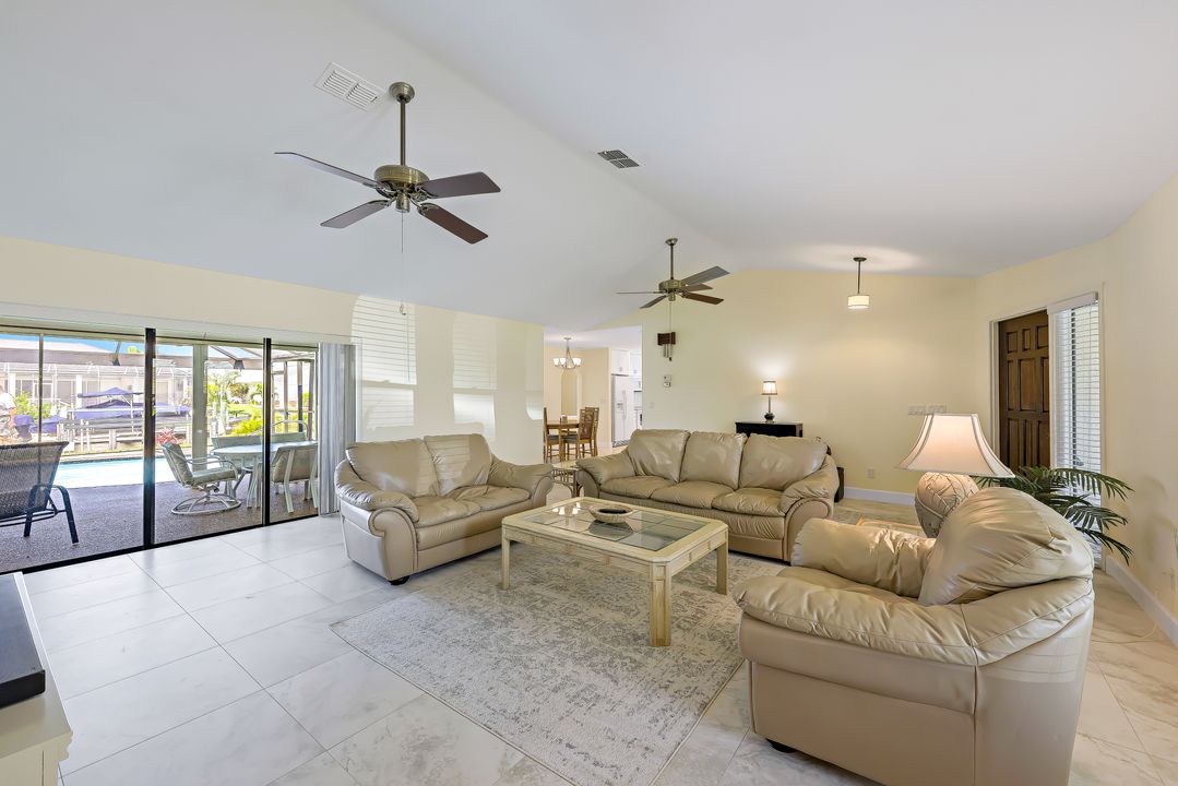 5032 Skyline Blvd, Cape Coral, FL 33914