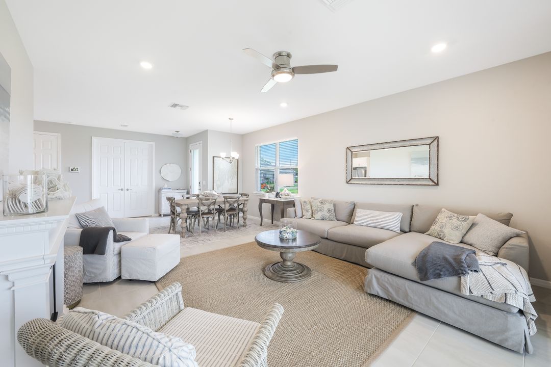 1114 Tranquil Brk Dr, Naples, FL 34114