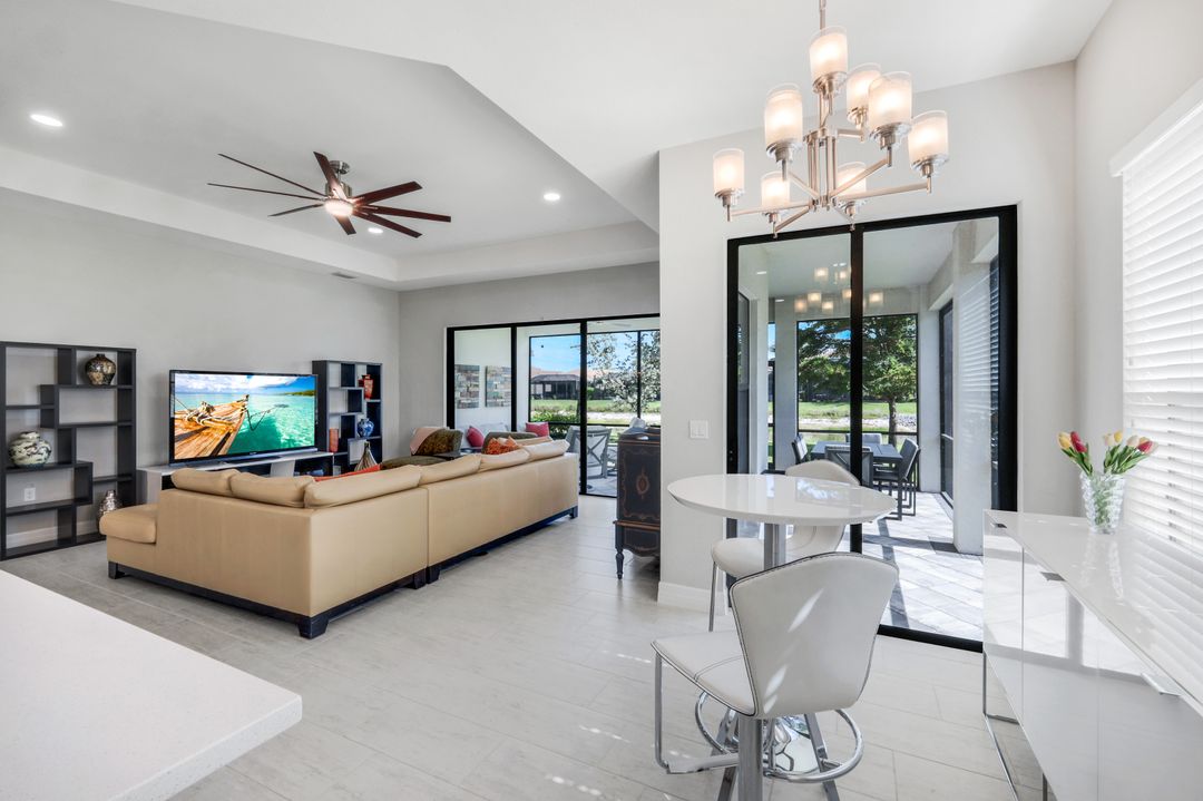 4118 Aspen Chase Dr, Naples, FL 34119