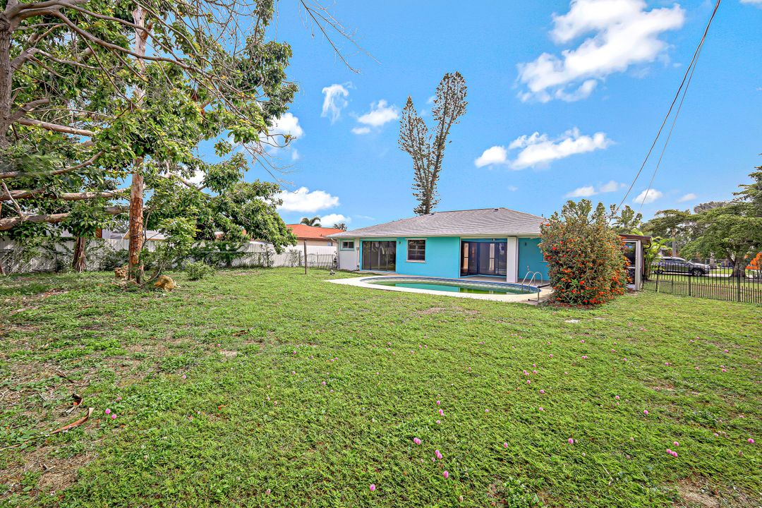 4118 SE 2nd Ave, Cape Coral, FL 33904