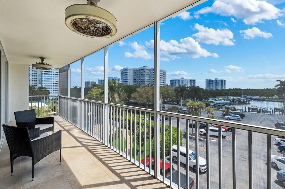 5 Bluebill Ave #410, Naples, FL 34108