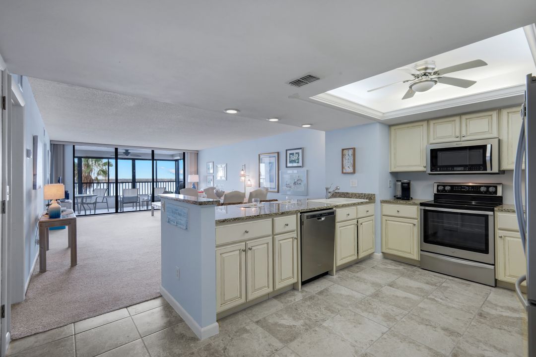 15021 Punta Rassa Rd #402, Fort Myers, FL 33908