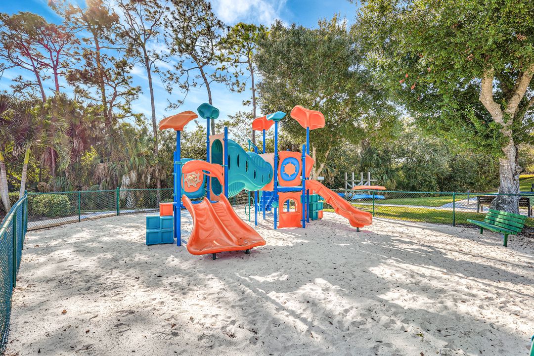 9471 Cedar Creek Dr, Bonita Springs, FL 34135