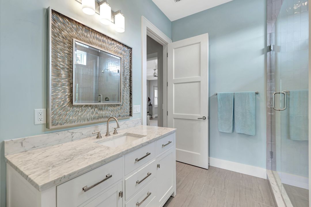 160 Broad Ave S, Naples, FL 34102