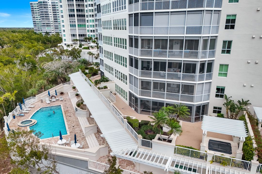 295 Grande Way #T03, Naples, FL 34110