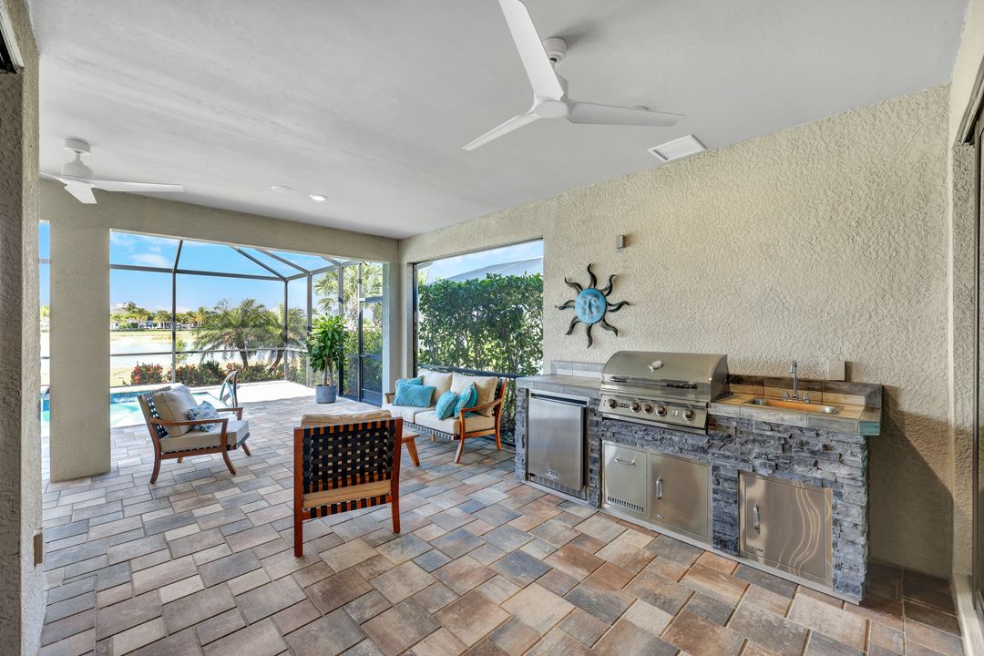19572 Utopia Ln, Estero, FL 33913