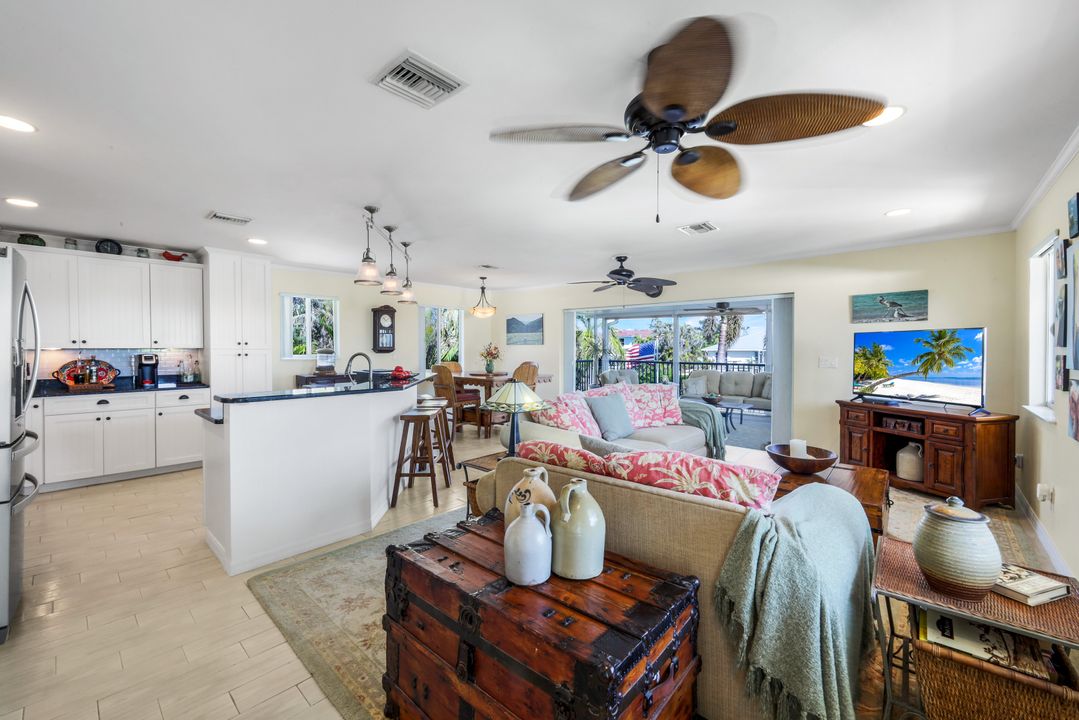 3232 Stabile Rd, Saint James City, FL 33956