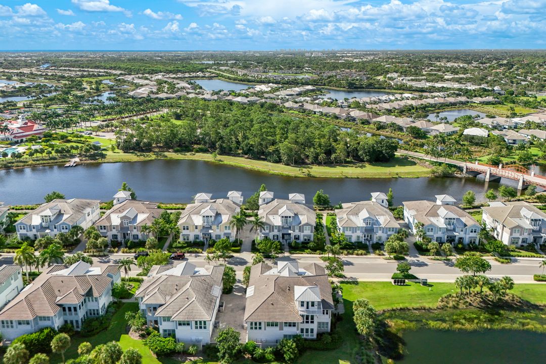6573 Dominica Dr #101, Naples, FL 34113