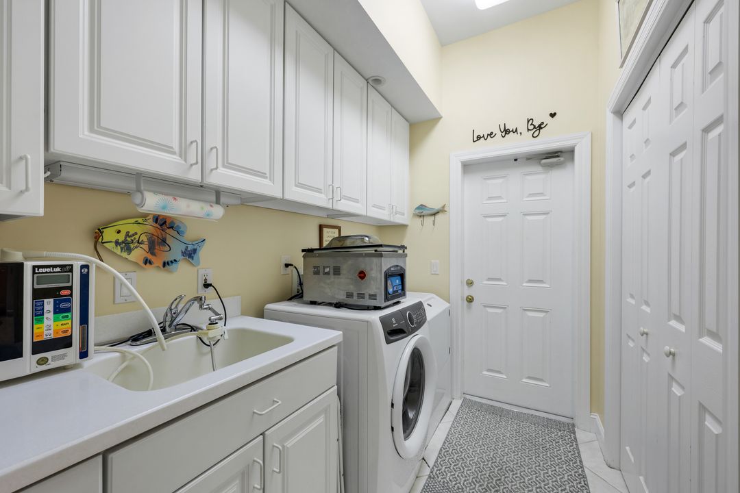 60 Covewood Ct, Marco Island, FL 34145