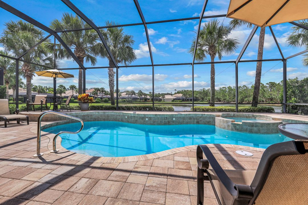 9084 Falling Leaf Dr, Bonita Springs, FL 34135