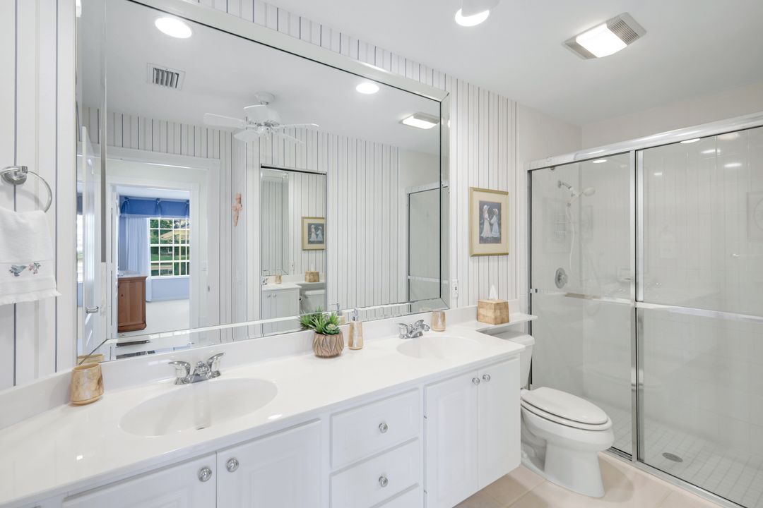 3077 Futuna Ln, Naples, FL 34119