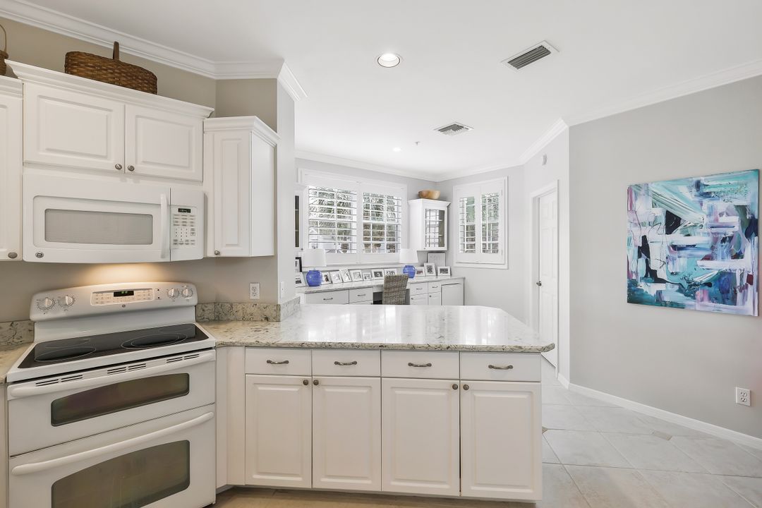 25010 Cypress Hollow Ct #204, Bonita Springs, FL 34134