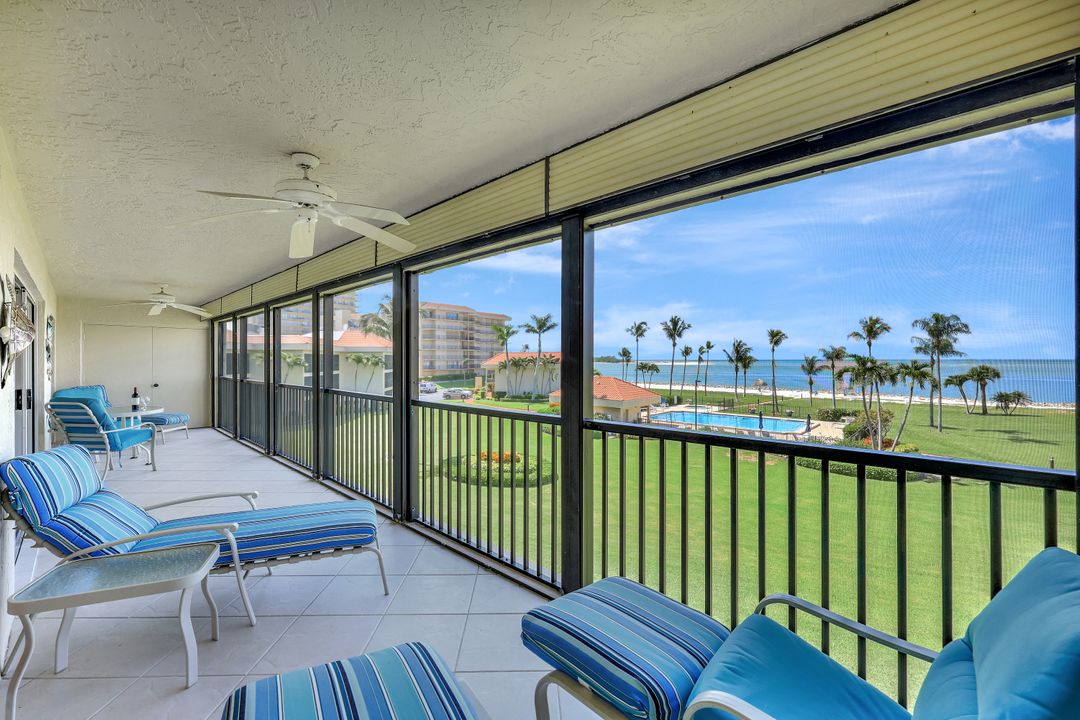 1080 S Collier Blvd #305, Marco Island, FL 34145