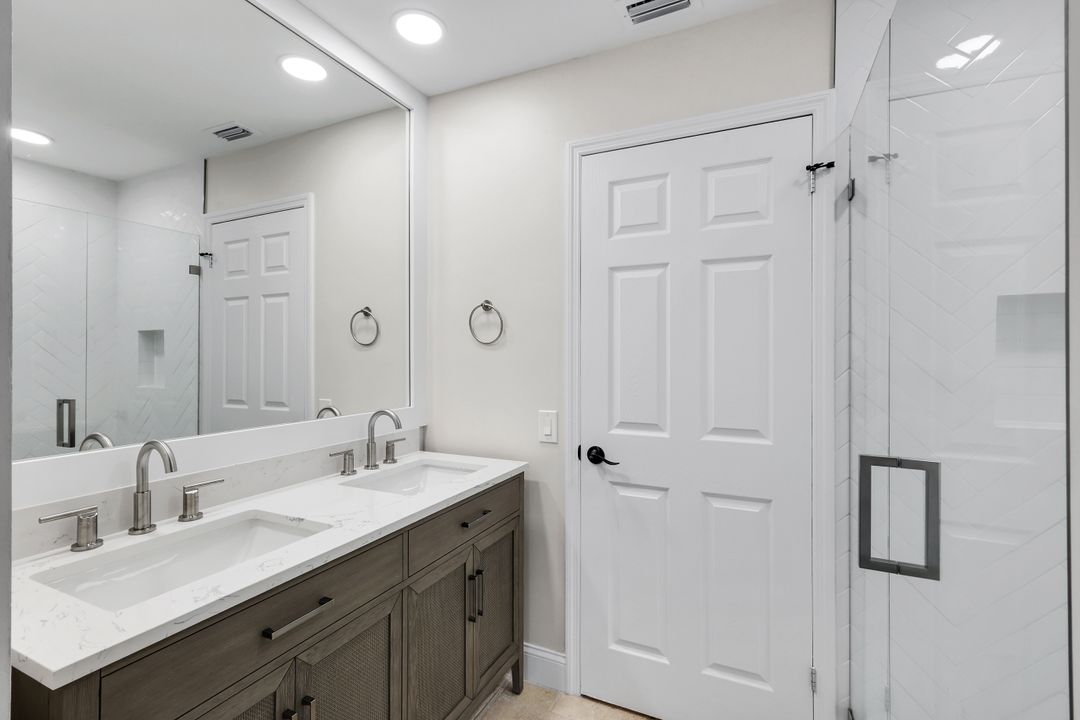 235 Silverado Dr, Naples, FL 34119