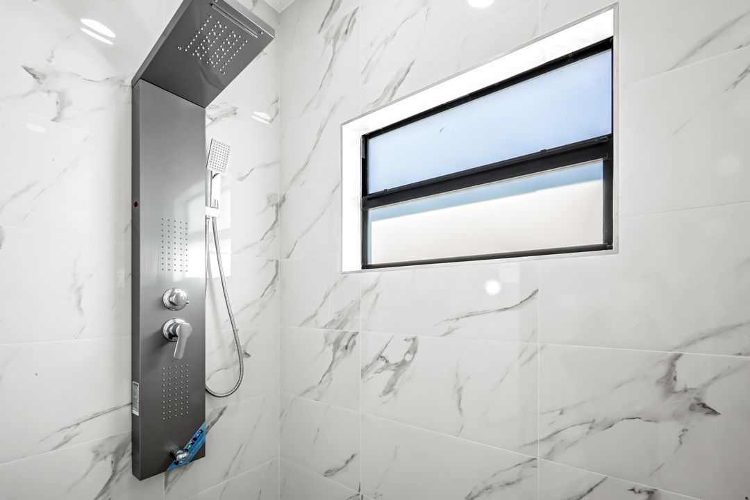 1235 Hillcrest St E, Lehigh Acres, FL 33974