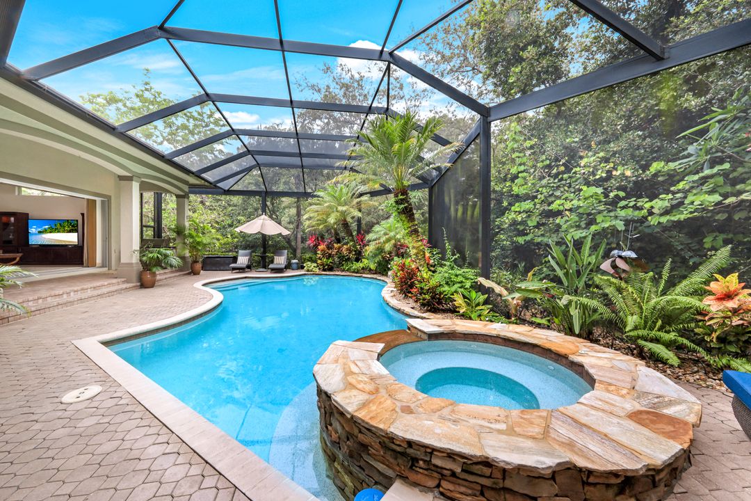 12099 Collier's Reserve Dr, Naples, FL 34110