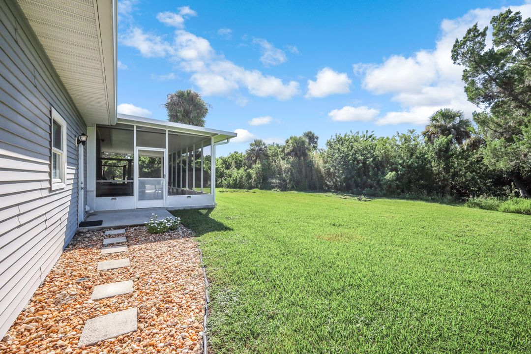 18733 Macgill Ave, Port Charlotte, FL 33948