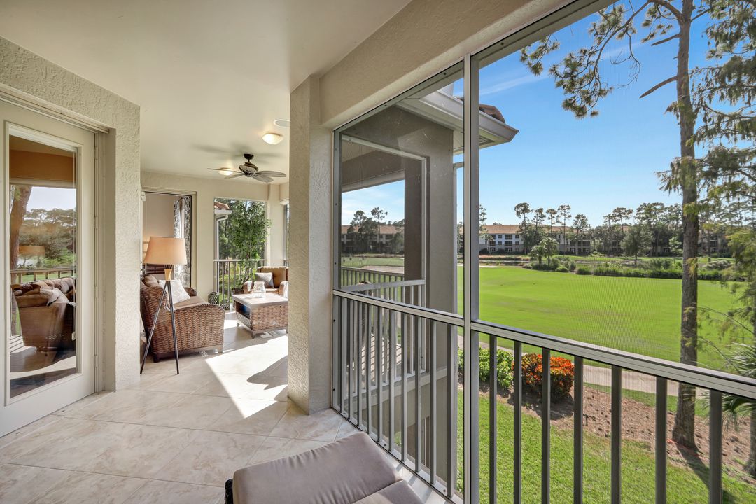 8225 Danbury Blvd #204, Naples, FL 34120