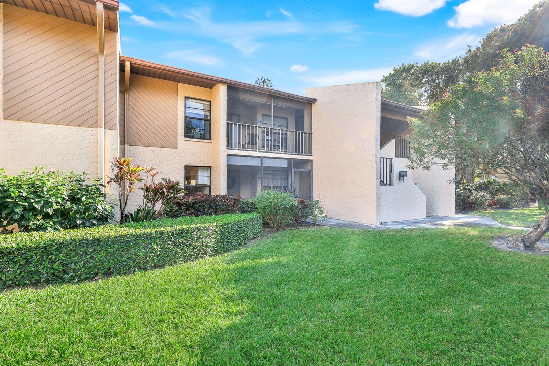 940 Palm View Dr #115, Naples, FL 34110