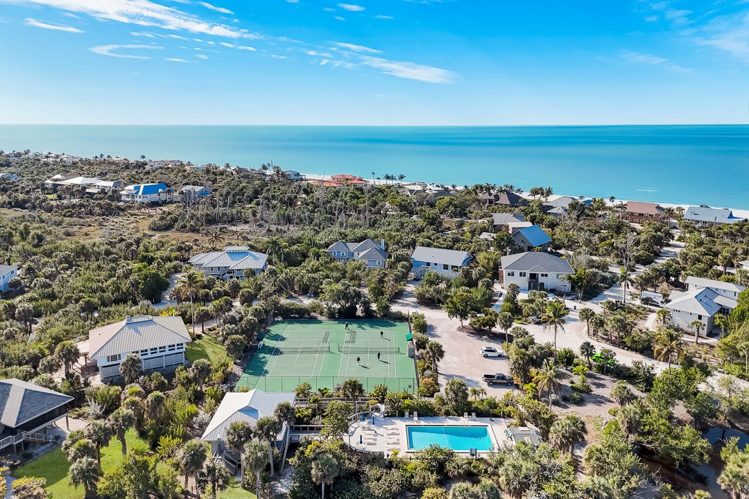 4353 Gulf Pines Dr, Sanibel, FL 33957