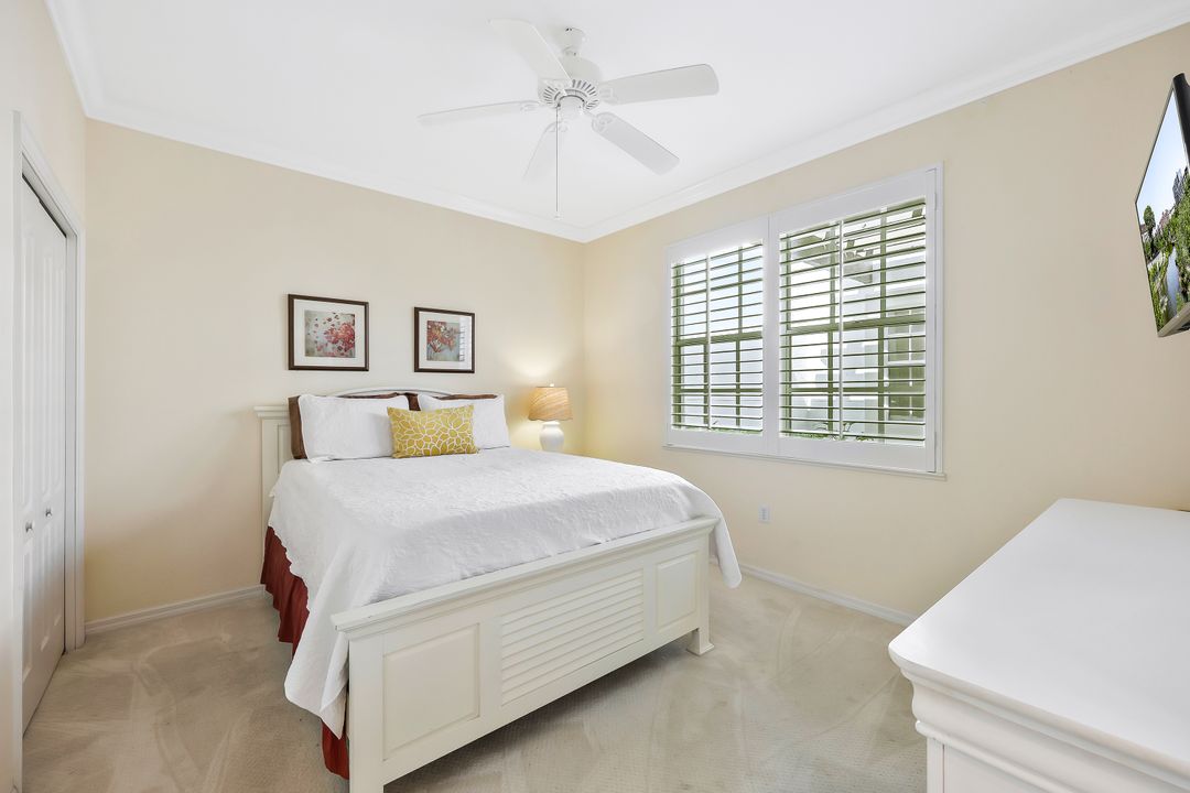 2180 Hawksridge Dr #2002, Naples, FL 34105