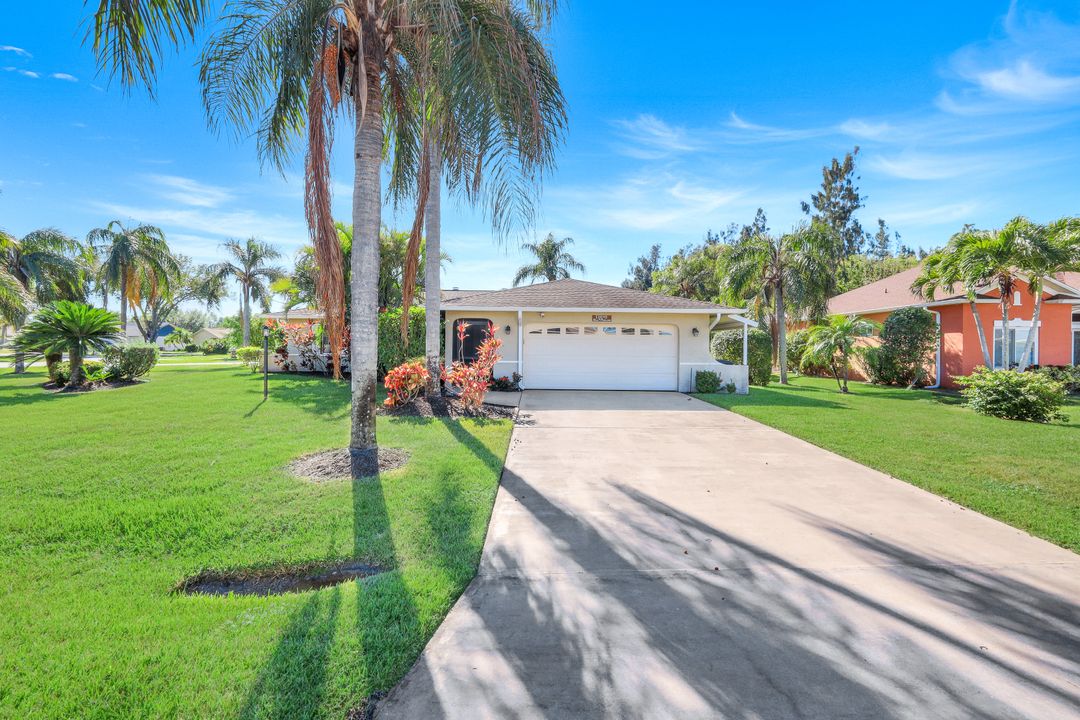 10374 Wood Ibis Ave, Bonita Springs, FL 34135