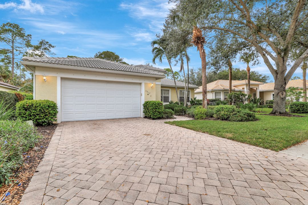 3617 Recreation Ln, Naples, FL 34116