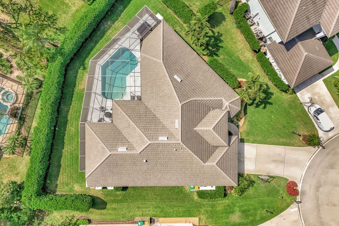 8019 San Simeon, Naples, FL 34109