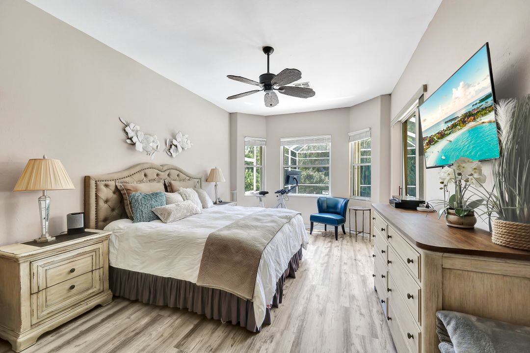 25740 Creekbend Dr, Bonita Springs, FL 34135