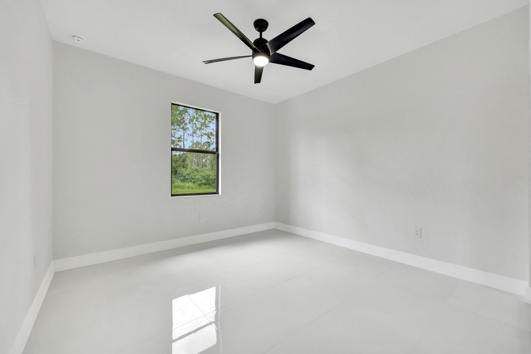 1137 Rahway St, Lehigh Acres, FL 33974