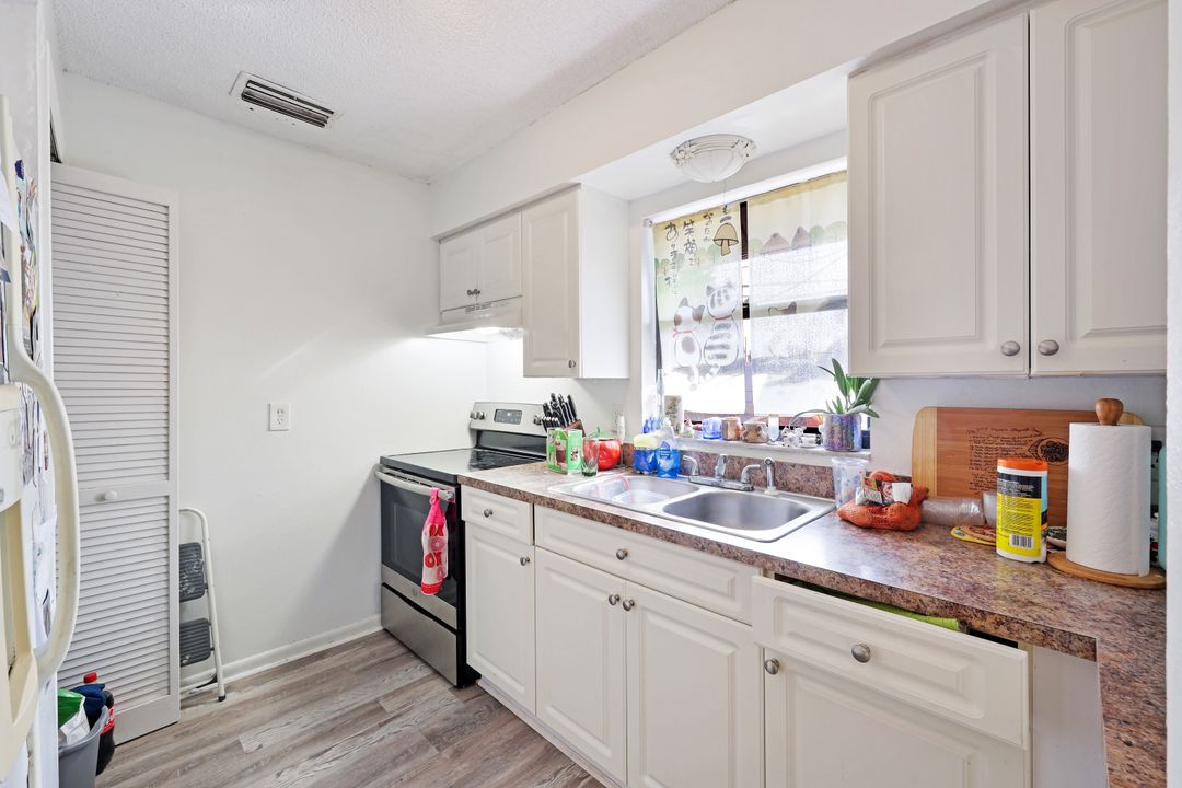 17407 Dumont Dr, Fort Myers, FL 33967