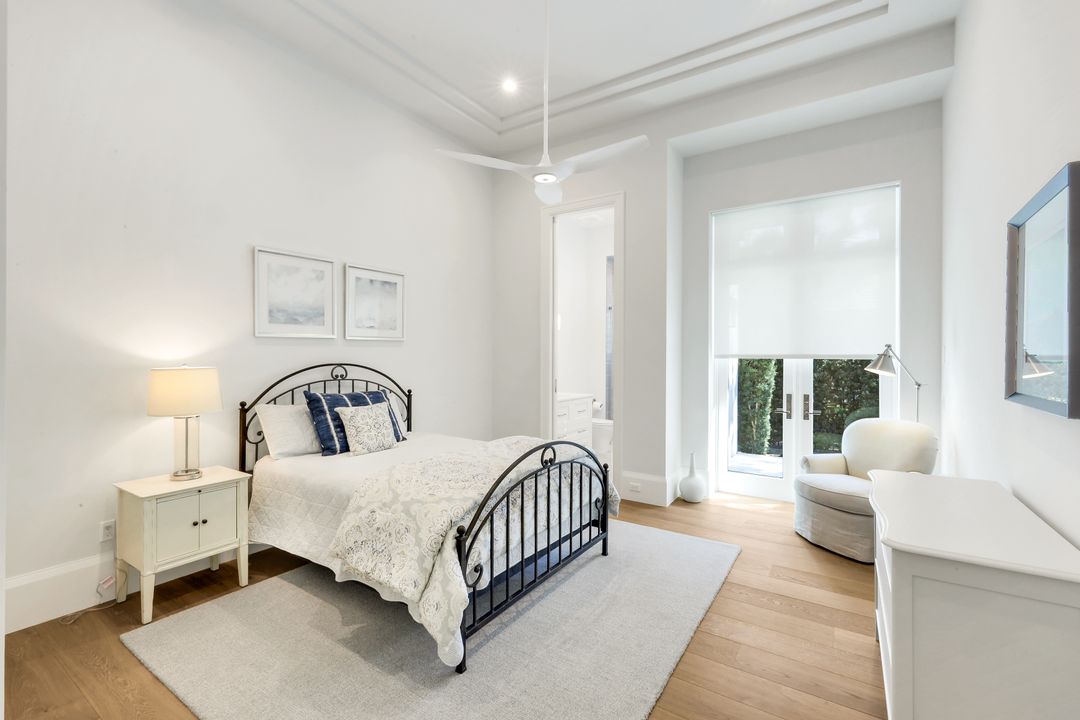 2818 Thistle Way, Naples, FL 34105