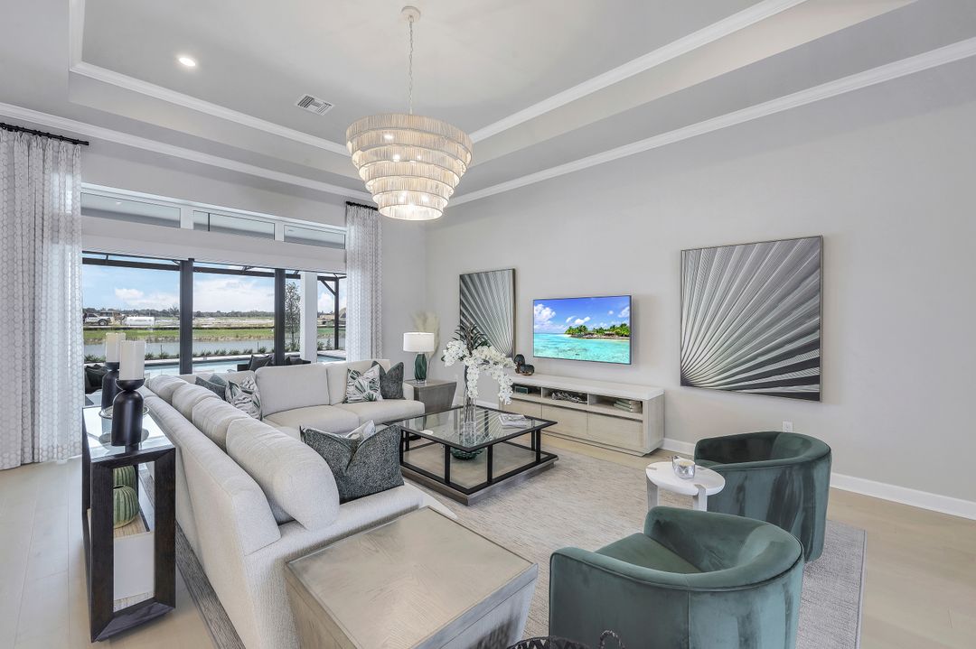 15572 Montello Ln, Naples, FL 34114