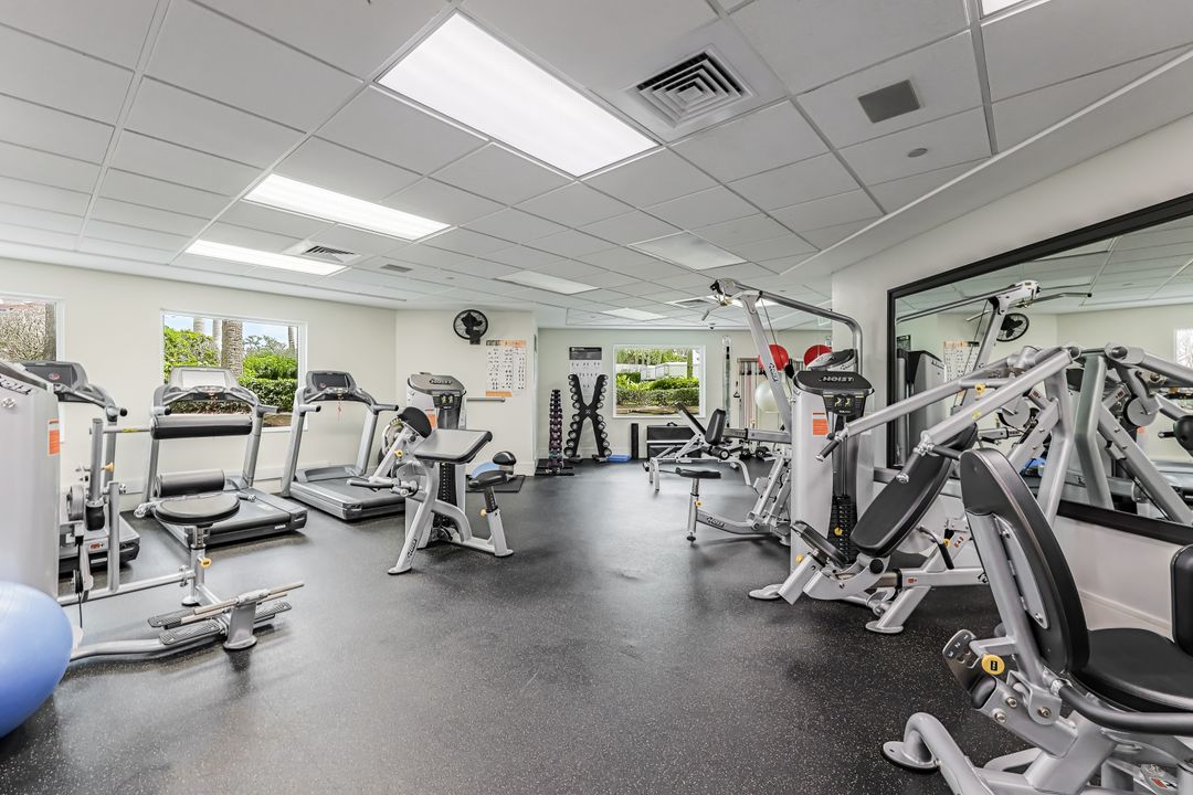 8473 Bay Colony Dr #1803, Naples, FL 34108