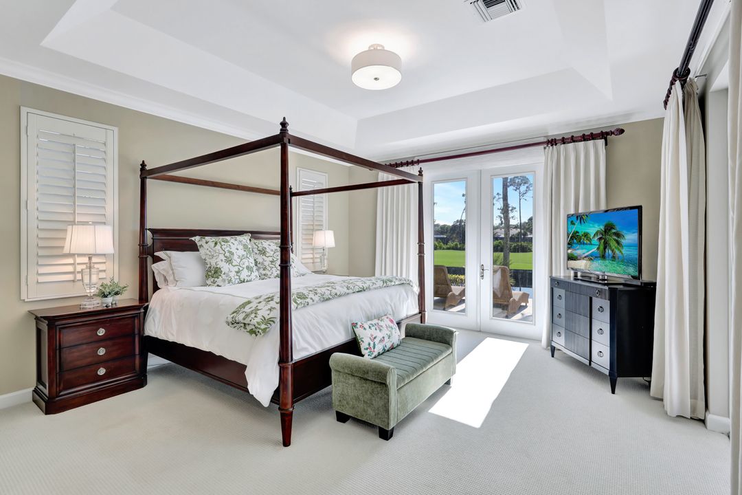 3671 Olde Cottage Ln, Bonita Springs, FL 34134