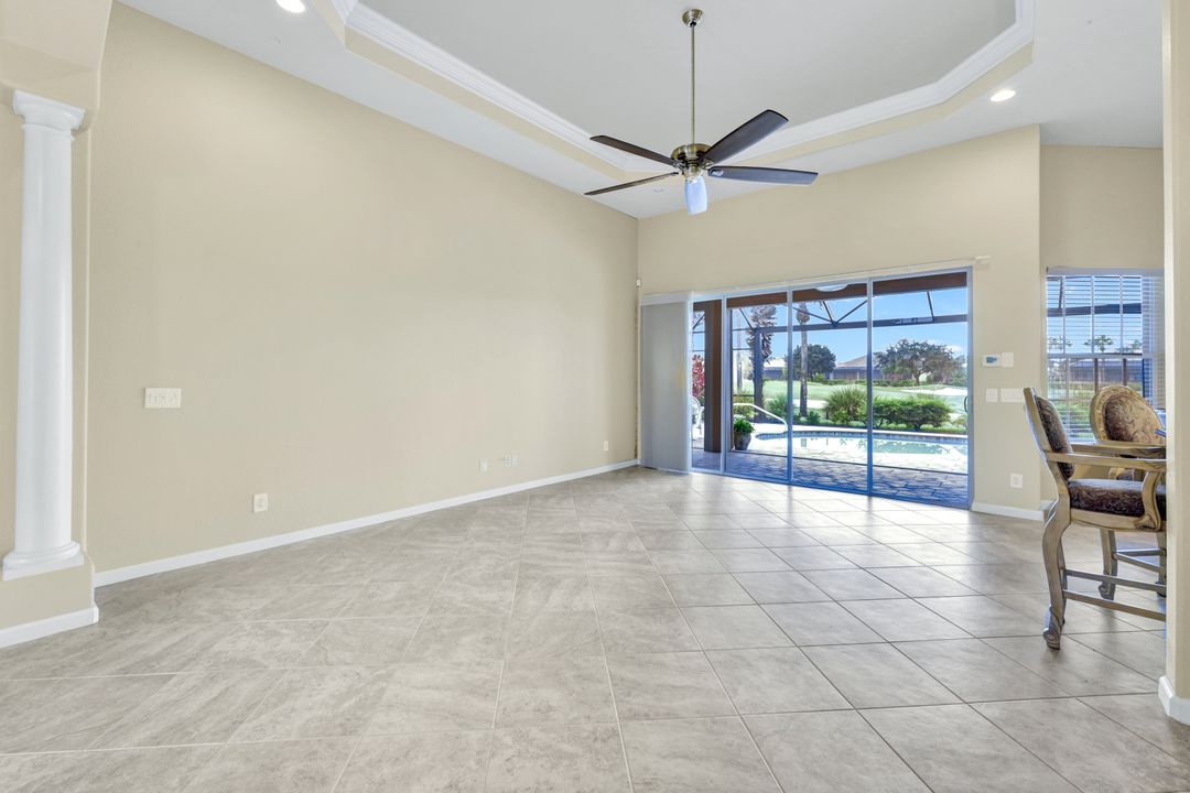 11921 Heather Woods Ct, Naples, FL 34120