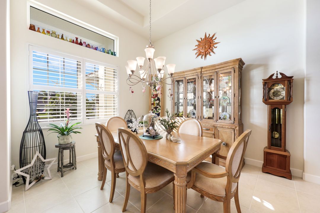 9852 Treasure Cay Ln, Bonita Springs, FL 34135